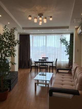 Апартаменты Most City Apartments Днепр Апартаменты с балконом-4