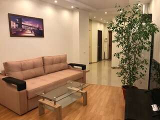 Апартаменты Most City Apartments Днепр Апартаменты с балконом-9