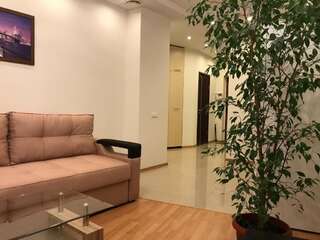 Апартаменты Most City Apartments Днепр Апартаменты с балконом-10